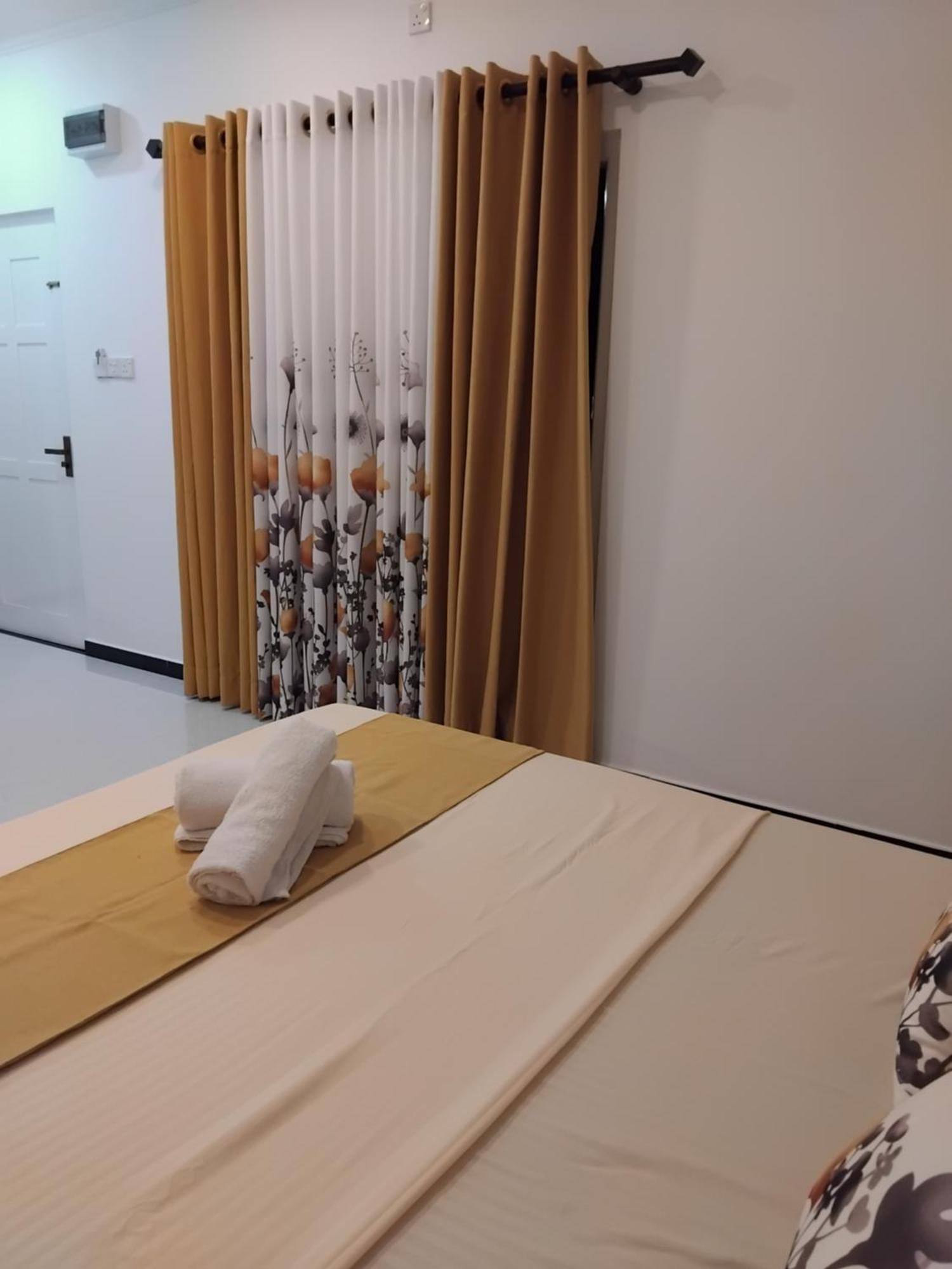 Illumination Stay Негомбо Екстер'єр фото